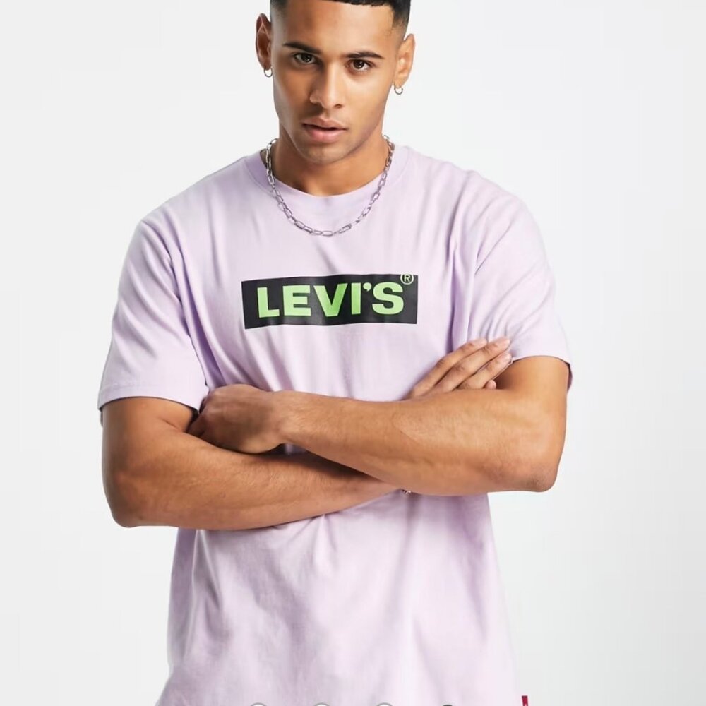 Levi's Box Tab Logo Tee Men's XL Lilac Purple EUC